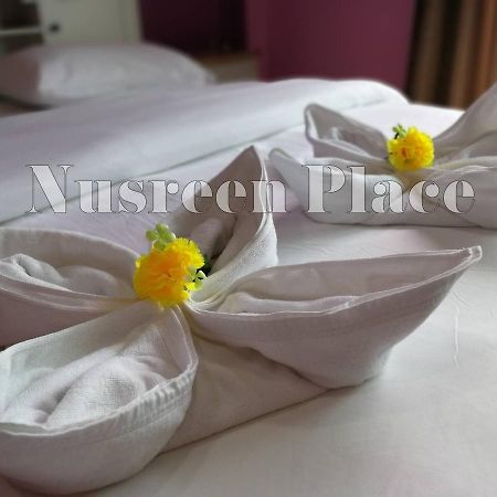 Nusreen Place Бангкок Екстер'єр фото