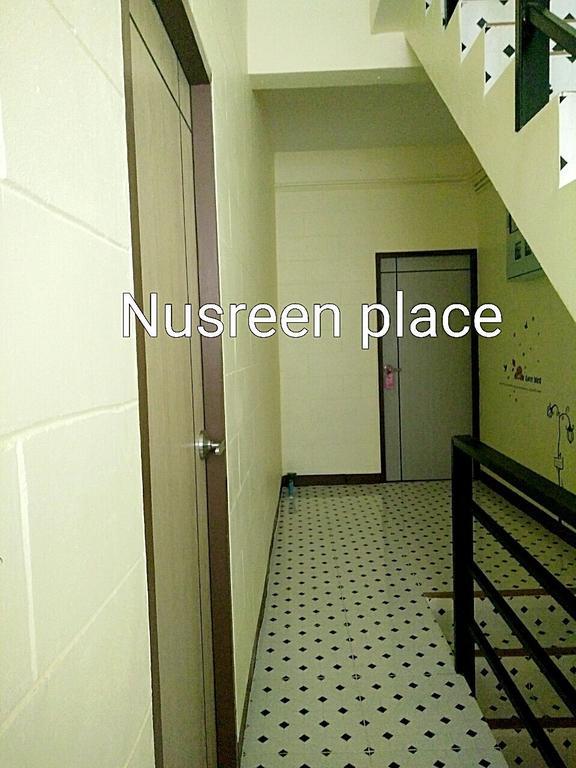 Nusreen Place Бангкок Екстер'єр фото