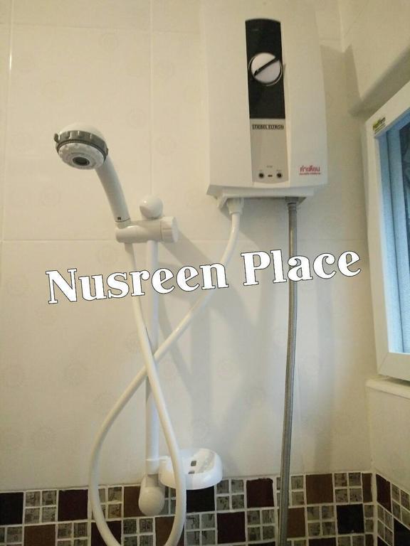 Nusreen Place Бангкок Екстер'єр фото